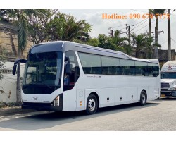 XE KHACH 47 GHE NGOI HYUNDAI 425